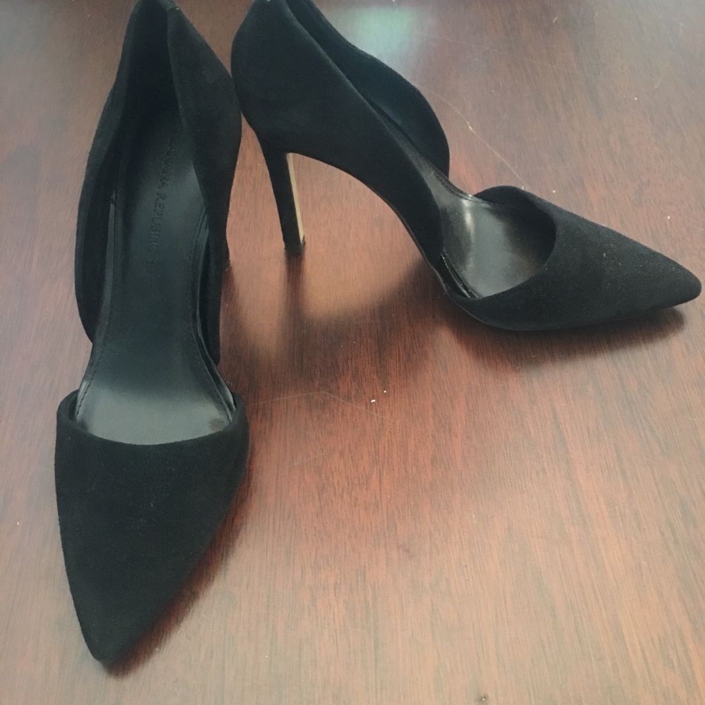 Banana Republic suede pumps 8.5